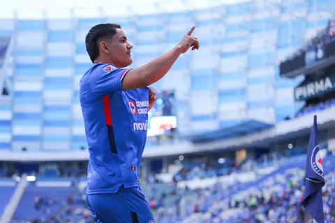 La situación del Toro Fernández podría cambiar en Cruz Azul.