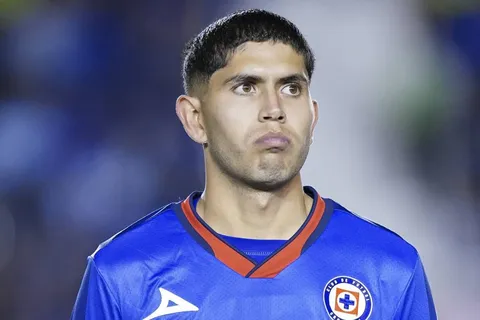 El inesperado equipo al que Carlos Vargas sería enviado a préstamo
