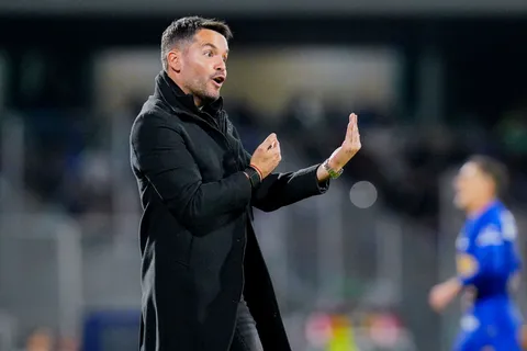 Larcamón habla sobre el desgaste que genera en Cruz Azul la carga de partidos.