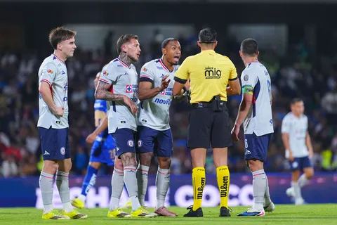 Cruz Azul estaría disconforme con la elección de Daniel Quintero para la final ante Pumas.