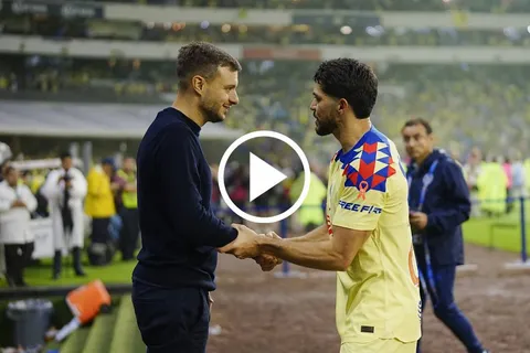 El inesperado jugador del América que consoló a Martín Anselmi