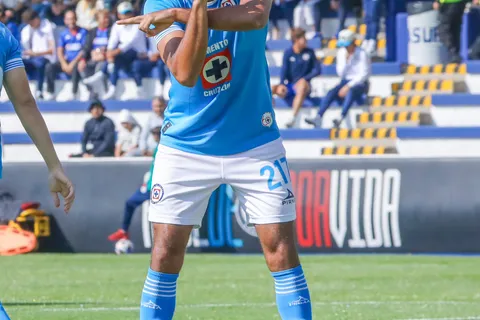 Samuel Espinosa fue llamado por Martín Anselmi: ¿cuántos goles ha antado con Cruz Azul Sub 23?
