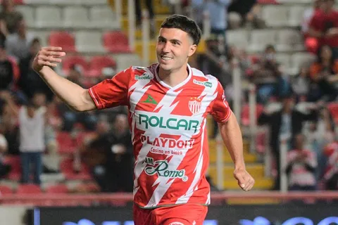 Los detalles de la oferta que Cruz Azul habría lanza por José Paradela