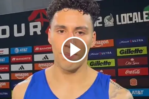 El jugador de Cruz Azul no la pasó nada bien ante Colombia.