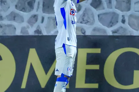 Javier Suárez la sigue rompiendo en la Liga de Expansión MX.