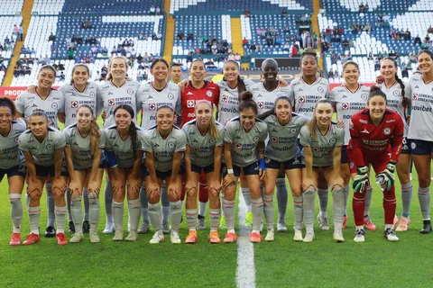 Cruz Azul Femenil comenzó su camino por el Clausura 2025 dejando una marca de autoridad.