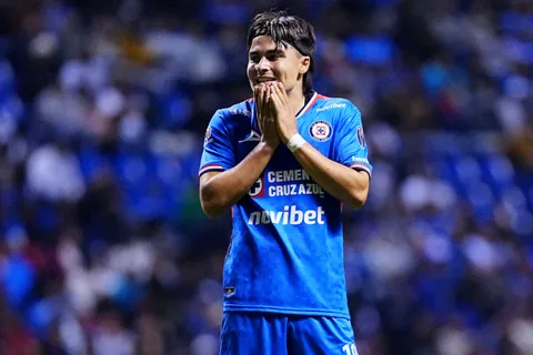 El ex Milan tampoco tiene garantizada su continuidad.