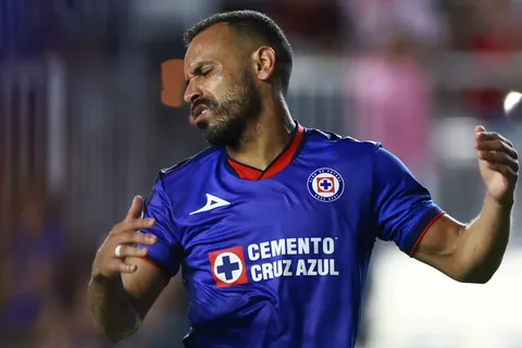TERRIBLES NOTICIAS para Cruz Azul… ¡Ya no habrá refuerzos!