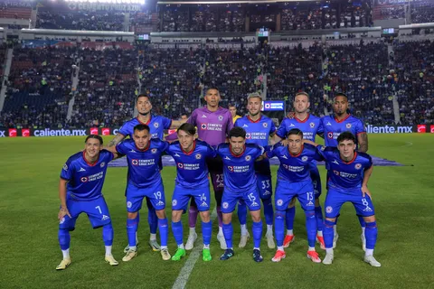 Cruz Azul calienta motores para la Liguilla.