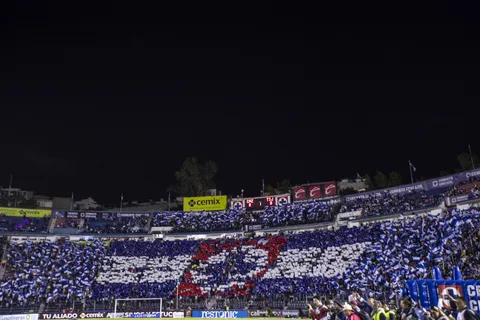 Cruz Azul estaría obligado a cambiar de estadio para la Concachampions
