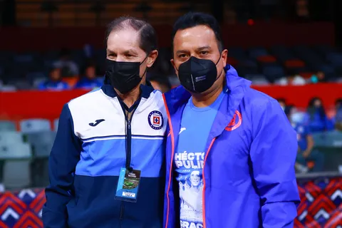 Otra promesa incumplida: el día que Velázquez aseguró que Jaime Ordiales no iba a regresar a Crzu Azul