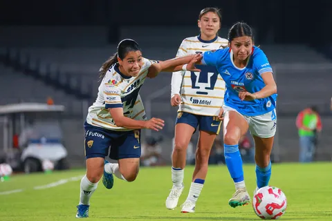 Cruz Azul cae ante Pumas y sigue perdiendo terreno en la Liga MX Femenil: así quedó en la tabla
