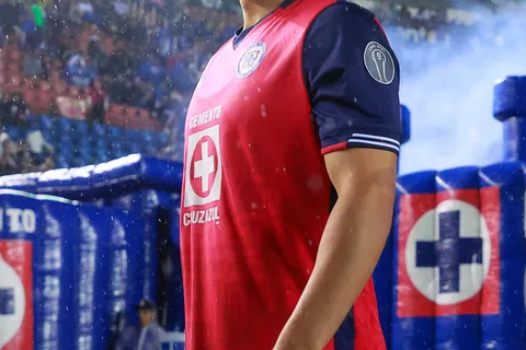 Mateo Levy tendría varios meses más para regresar con Cruz Azul.