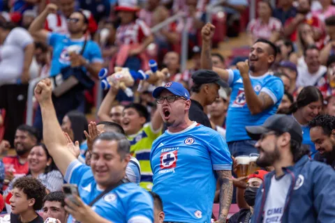 Afición señala al mejor jugador de Cruz Azul en la fecha FIFA