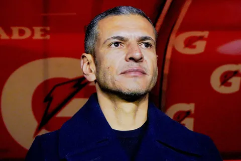 Jimmy es una gran atracción para los equipos sin entrenador.