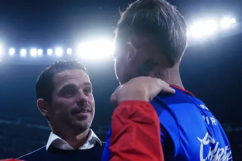 Ya lo tuvo como refuerzo en Argentina: así es la relación de Fernando Gago con Gonzalo Piovi