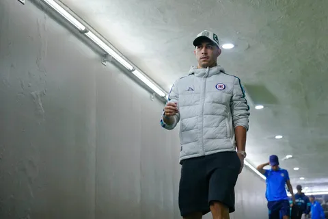 La postura tajante del AS Mónaco con Erik Lira ante la oferta millonaria del Al Jazira
