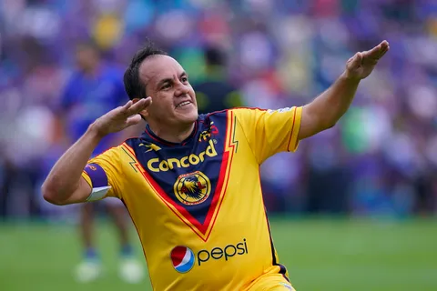 "A llorar a su casa": Fuertes declaraciones de Cuauhtémoc Blanco en contra de Cruz Azul