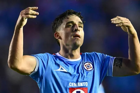 Lorenzo Faravelli expuso la obsesión de Cruz Azul con la Décima