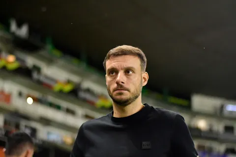 "No me quiero emocionar": La rueda de prensa más difícil para Martín Anselmi desde su llegada a Cruz Azul