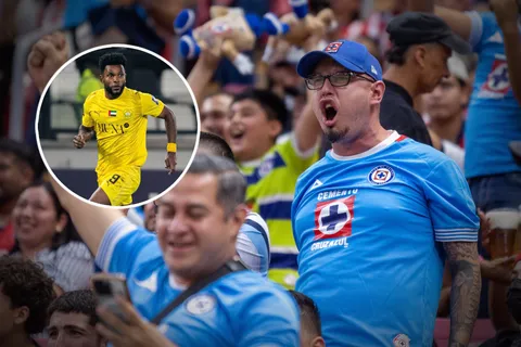 La afición de Cruz Azul reacciona al presente de Miguel Borja con Al Wasl.