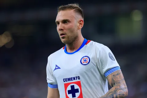 Rompió el silencio: Rodolfo Rotondi habló sobre la final contra el América y el penal a Reyes