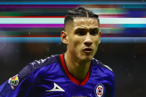 Cruz Azul dice basta: Ultimátum a Uriel Antuna y al AEK Atenas tras días de negociación