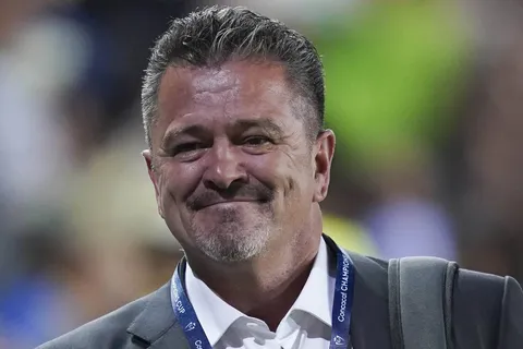Carlos Hermosillo postuló al máximo candidato a ganar la Liga MX