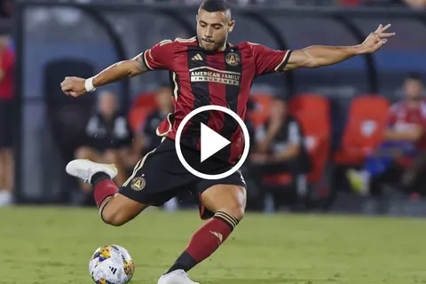 El golazo que Giorgos Giakoumakis le marcó a Orlando en 2024