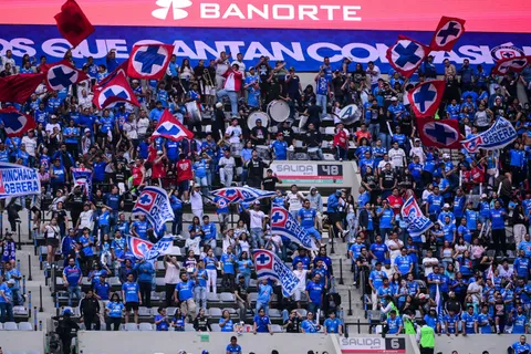 Los fanáticos dejaron su parecer tras la victoria.