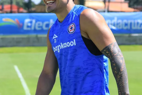 Gabriel Toro Fernández, cerca de regresar con Cruz Azul.