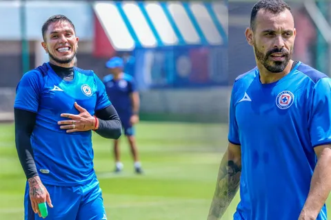 Los dorsales de Carlos Salcedo y Moisés Vieira