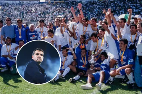 El multicampeón con Cruz Azul en la década de 1990 habló sobre el presente de Cruz Azul.