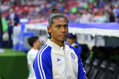 Joel Huiqui se mantiene como DT interino hasta el fin de la participación en Liguilla.