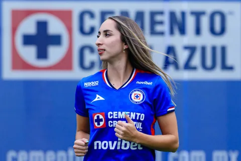El equipo femenil de Cruz Azul continúa preparándose para encarar el Clausura 2026 con refuerzos de jerarquía.