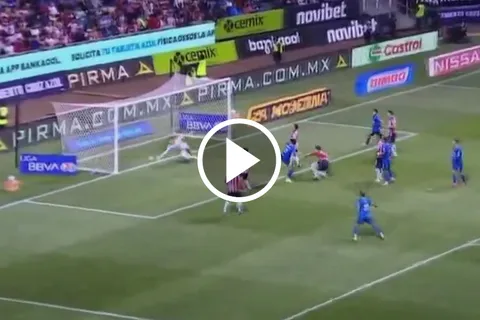 Gabriel Fernández vuelve a anotarle a Chivas.