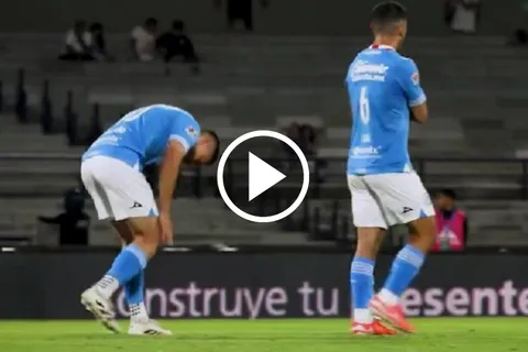 Andrés Montaño fue uno de los autores de los goles ante San Luis.