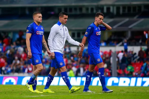 "Es asqueroso": Ex jugador de Cruz Azul señalado por la afición despotrica contra el Estadio Azul