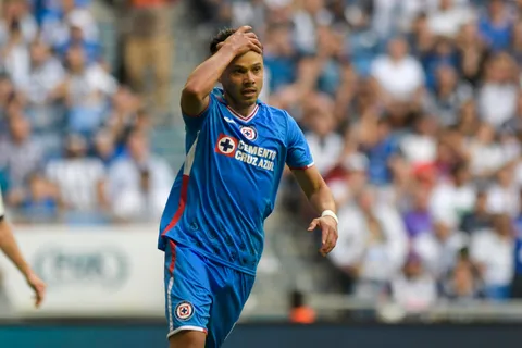La confesión de Ángel Romero: pudo cambiar su historia con Cruz Azul.