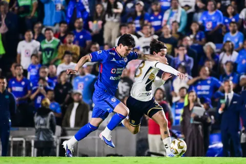 Amaury García fue uno de los más aplaudido en el Cruz Azul vs. Pumas.