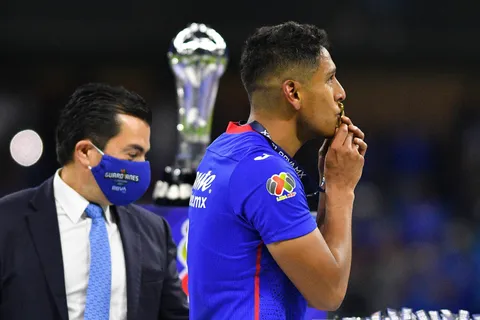 Luis Romo regresa a Cruz Azul para el Apertura 2024: ¡Será jugador de La Máquina por tercera vez!