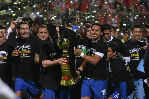 Cruz Azul obtuvo su sexta corona de Concacaf en 2014.