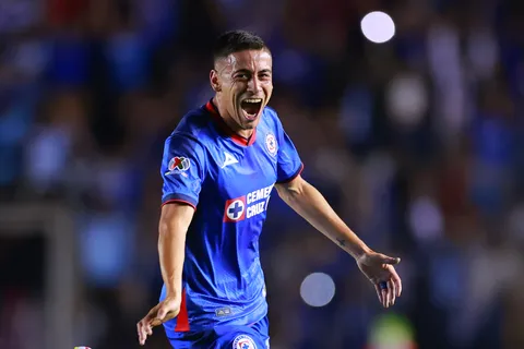 Camilo Cándido podría dejar Cruz Azul por otro equipo de la Liga MX