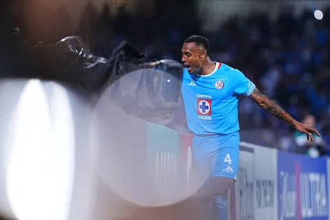 Willer Ditta es tentado en la Liga MX y por clubes extranjeros: el jugador tomó una decisión