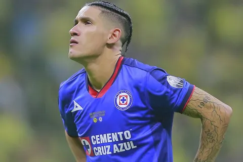 El particular mensaje de Uriel Antuna que demuestra su malestar
