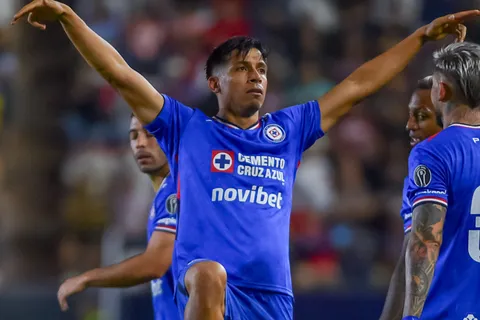 El Cuate sigue con la racha positiva y aumentó su cuota goleadora.