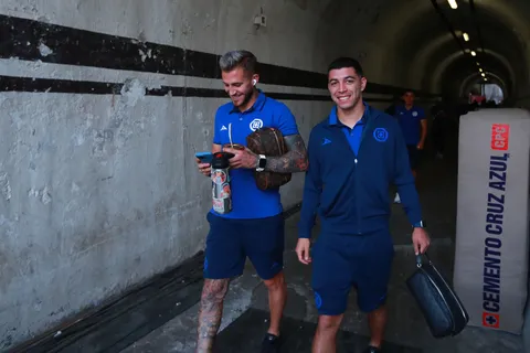 Los tres futbolistas de Cruz Azul que saldrían en este mercado de pases: "Ya hay sondeos"
