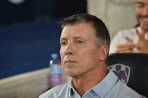 Robert Siboldi regresará a los banquillos de la Liga MX.