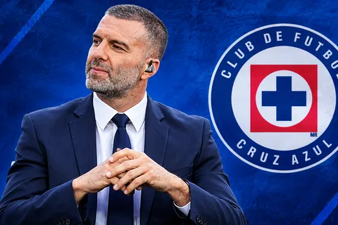 El ex delantero y su opinión del presente de Cruz Azul.