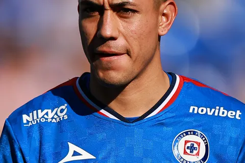 Omar Campos habló de las fortalezas de Cruz Azul.